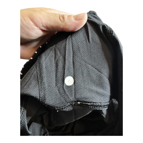 LULULEMON Tame Me Tank Top Black White Striped Breathable Fabric Active 4 EUC - Picture 4 of 7